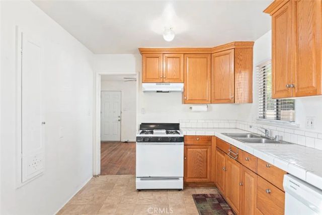 654 Edgar, Beaumont, CA 92223