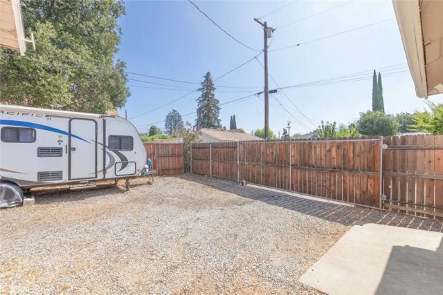 654 Edgar, Beaumont, CA 92223