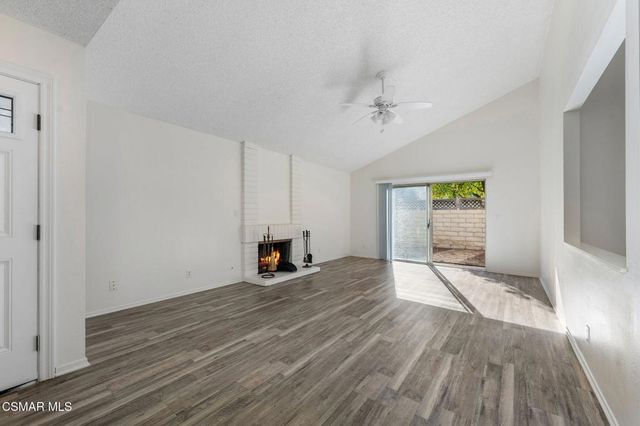 4011 Defender Drive, Agoura Hills, CA 91301