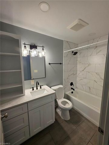 5285 E Holly Grove Road, Thomasville, NC 27360