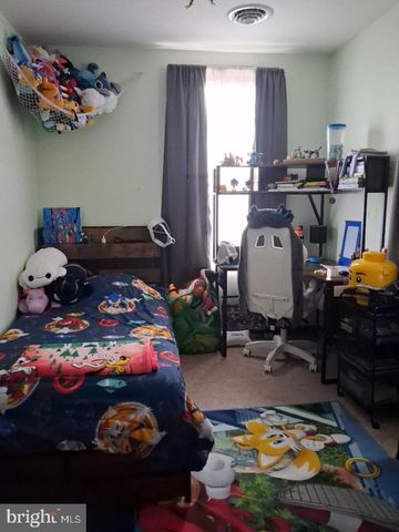 144 PENNSYLVANIA AVE, Schuylkill Haven, PA 17972