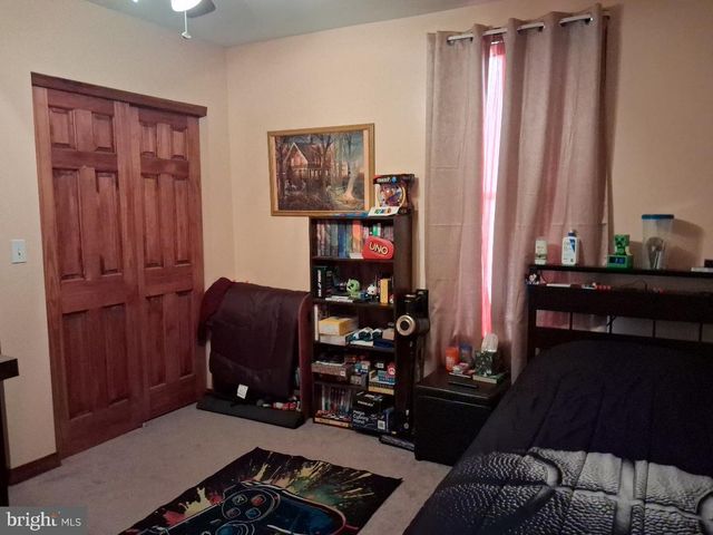 144 PENNSYLVANIA AVE, Schuylkill Haven, PA 17972