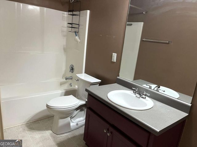 112 Village Lane, Villa Rica, GA 30180