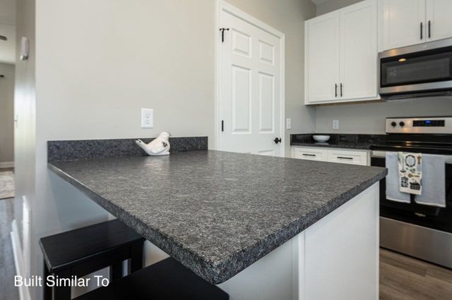 745 ZEPHYR DR, Rockingham, VA 22801