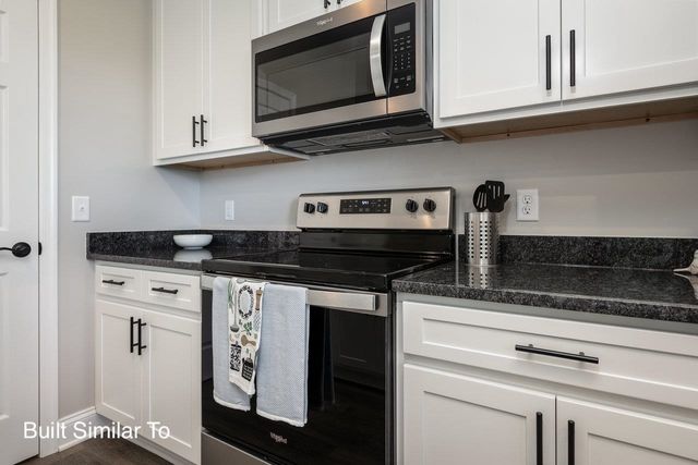 745 ZEPHYR DR, Rockingham, VA 22801