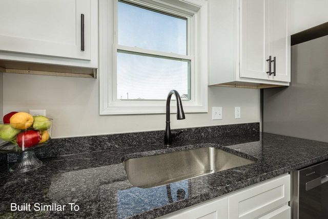 745 ZEPHYR DR, Rockingham, VA 22801