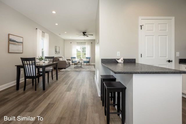 745 ZEPHYR DR, Rockingham, VA 22801