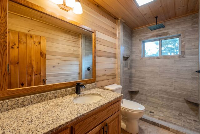 2909B Beech Log Rd, Watertown, TN 37184