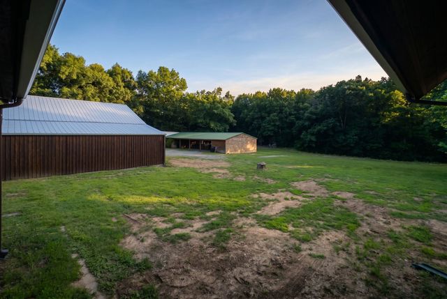 2909B Beech Log Rd, Watertown, TN 37184