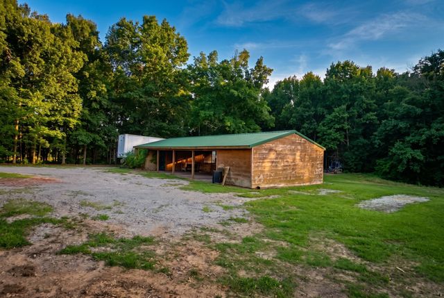 2909B Beech Log Rd, Watertown, TN 37184