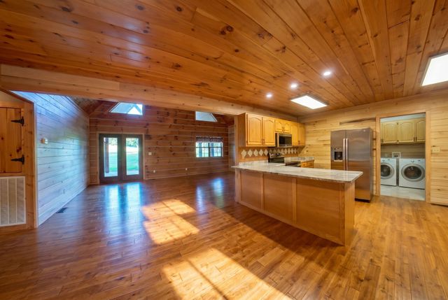 2909B Beech Log Rd, Watertown, TN 37184