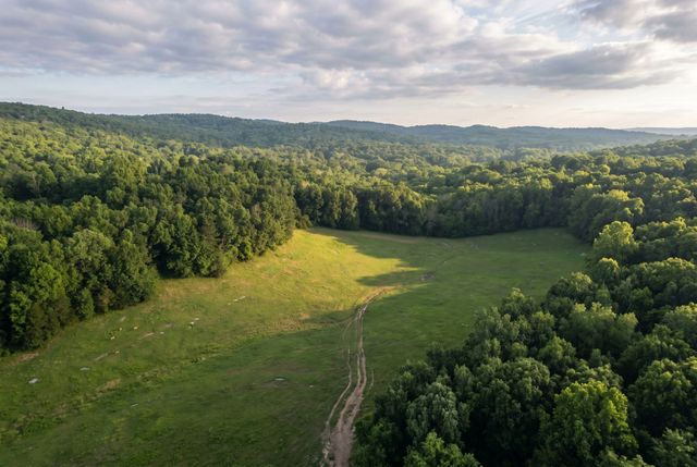 2909B Beech Log Rd, Watertown, TN 37184