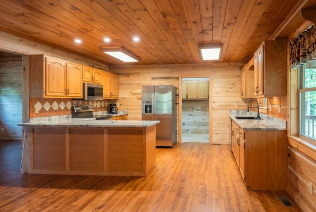 2909B Beech Log Rd, Watertown, TN 37184