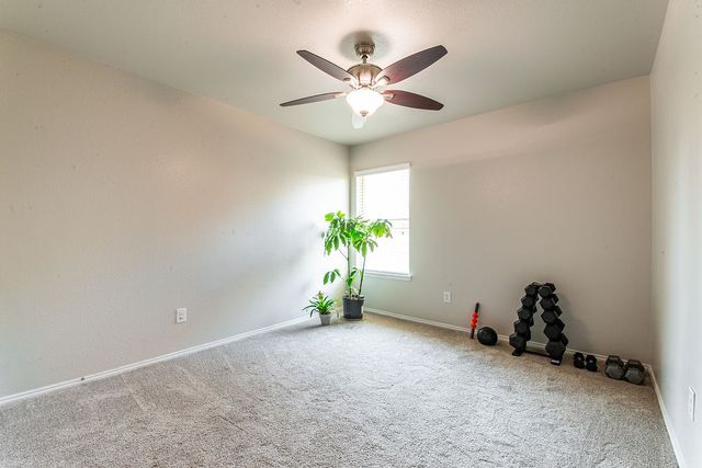 822 Graham Drive, Burleson, TX 76028