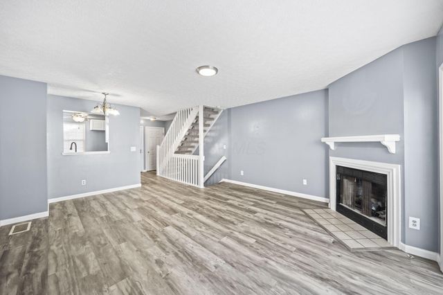 217 Macandrews Way, 61C, Blacklick, OH 43004