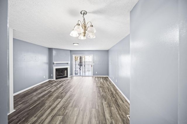 217 Macandrews Way, 61C, Blacklick, OH 43004