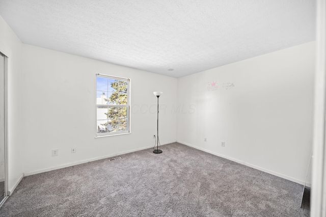 217 Macandrews Way, 61C, Blacklick, OH 43004