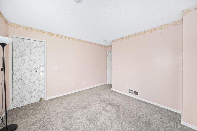 217 Macandrews Way, 61C, Blacklick, OH 43004