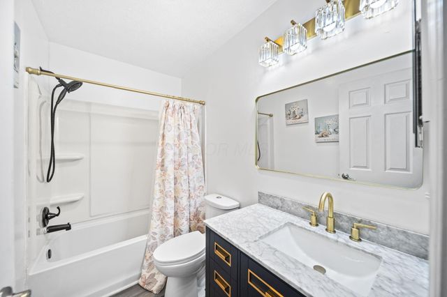 217 Macandrews Way, 61C, Blacklick, OH 43004