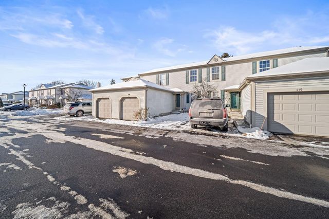 217 Macandrews Way, 61C, Blacklick, OH 43004