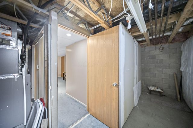 217 Macandrews Way, 61C, Blacklick, OH 43004