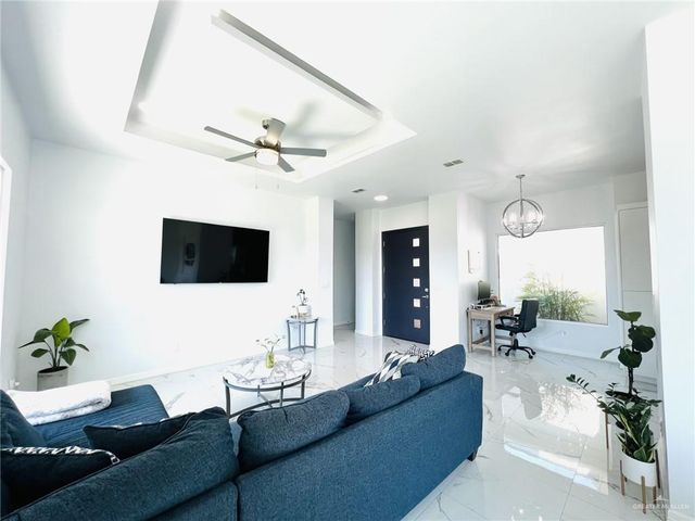 1414 S Nevada Street, Alton, TX 78573