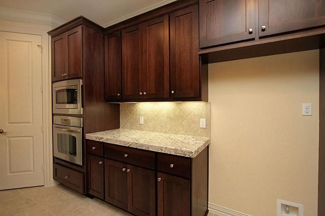 14478 Summerleaf Lane, Houston, TX 77077