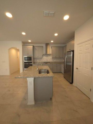 10715 NEW MORNING DRIVE, Tampa, FL 33647