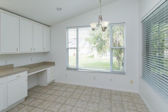 931 VINDALE ROAD, Tavares, FL 32778