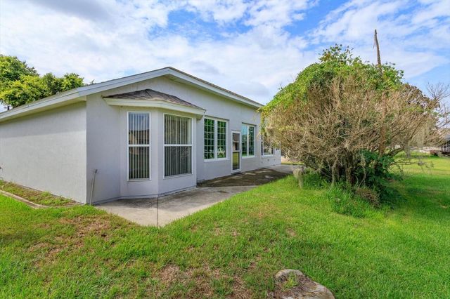 931 VINDALE ROAD, Tavares, FL 32778
