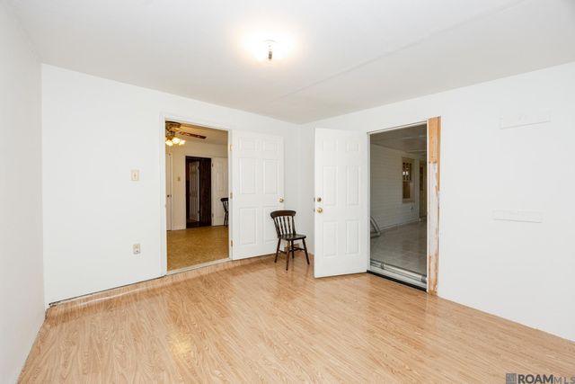 655 Ray Weiland Dr, Baker, LA 70714