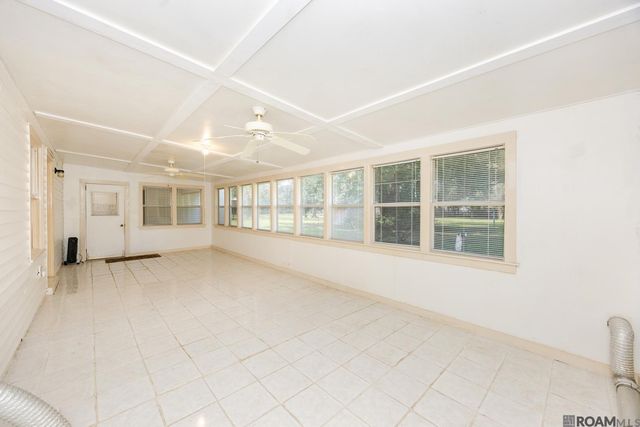 655 Ray Weiland Dr, Baker, LA 70714