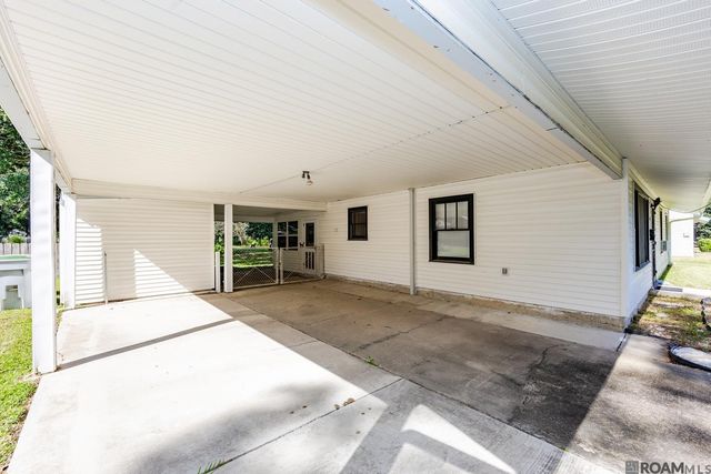 655 Ray Weiland Dr, Baker, LA 70714