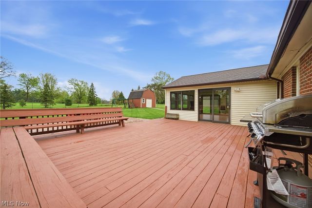 2251 Pine Ridge Drive, Wickliffe, OH 44092