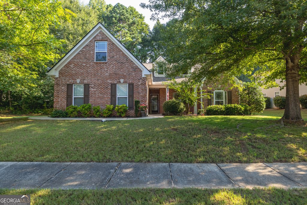 34 Fenway Court, Newnan, GA 30265