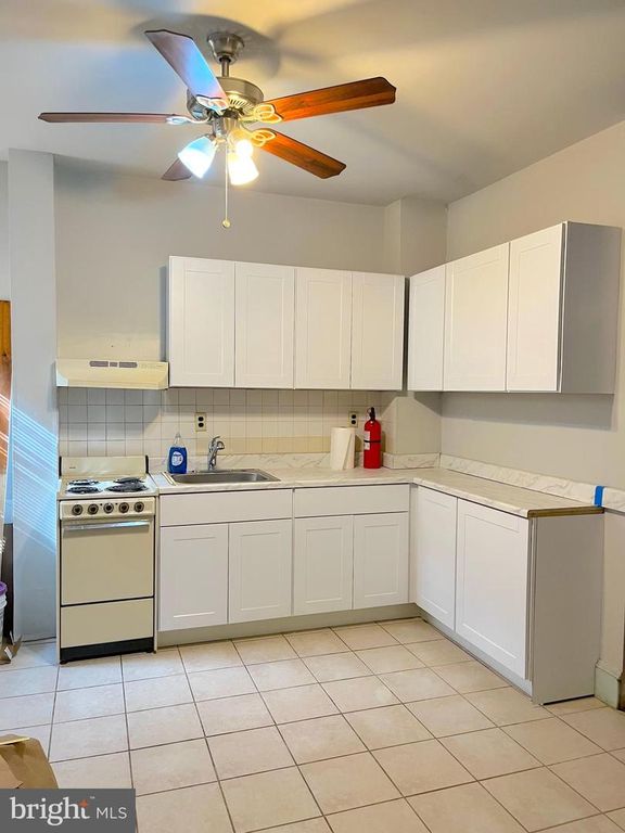 1342 W WESTMORELAND ST, Philadelphia, PA 19140