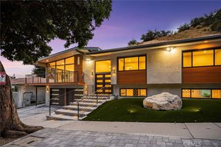 325 N Madison Avenue, Monrovia, CA 91016