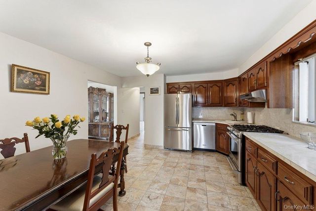 16023 23rd Avenue, Whitestone, NY 11357