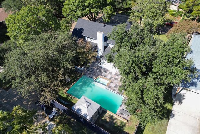 3608 Courtdale Drive, Farmers Branch, TX 75234