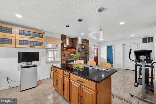 2311 COLERIDGE DR, Silver Spring, MD 20910