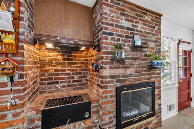 2311 COLERIDGE DR, Silver Spring, MD 20910