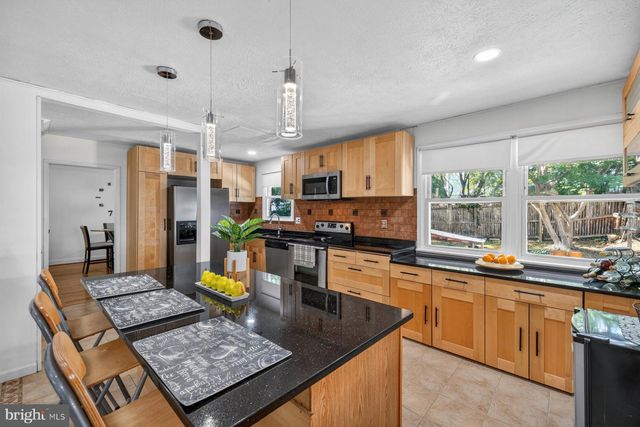 2311 COLERIDGE DR, Silver Spring, MD 20910