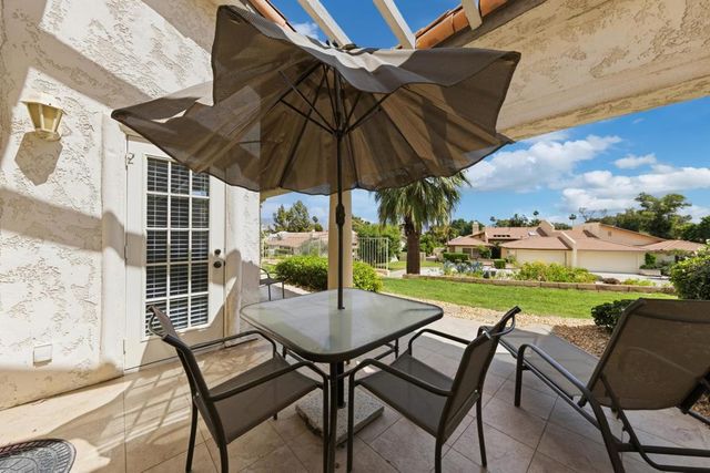 157 Falls Court, Palm Desert, CA 92211