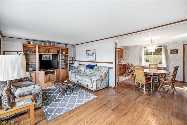 6122 Camp Boulevard, Hanoverton, OH 44423