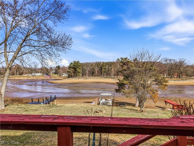 6122 Camp Boulevard, Hanoverton, OH 44423