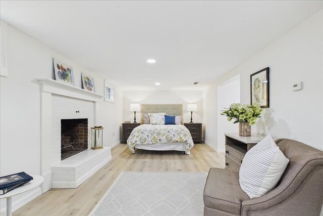 38 Davenport Rd, Plymouth, MA 02360