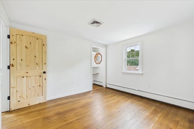 38 Davenport Rd, Plymouth, MA 02360