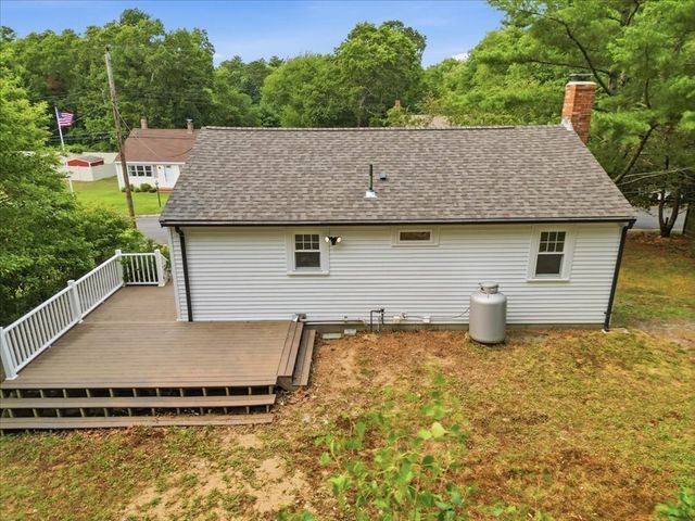 38 Davenport Rd, Plymouth, MA 02360