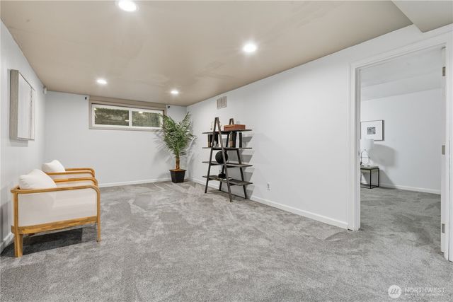 2431 Evergreen Point Rd, Medina, WA 98039