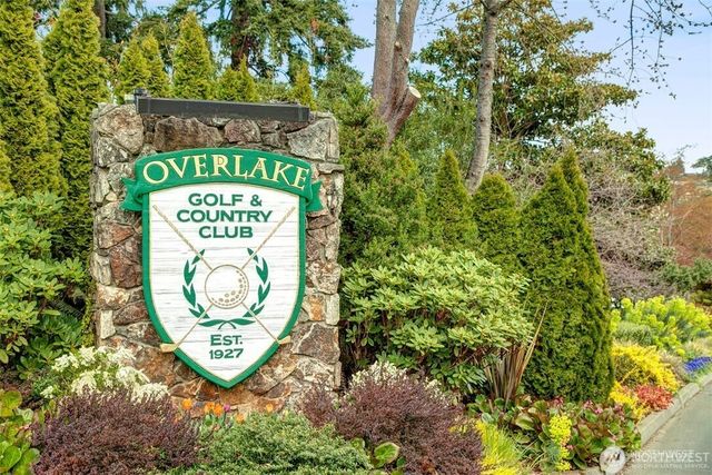 2431 Evergreen Point Rd, Medina, WA 98039